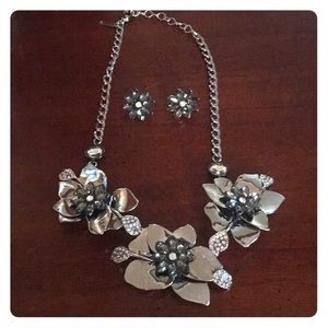 WHBM Necklace and Earring Set